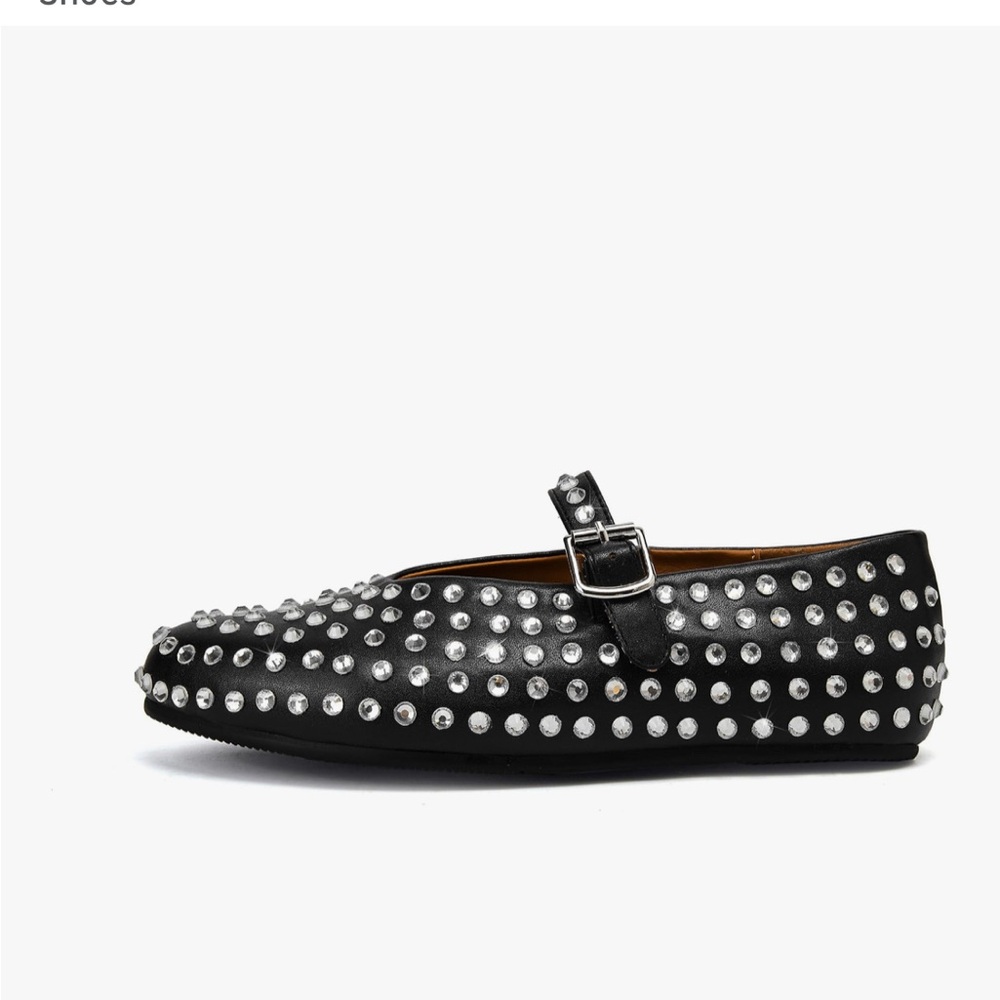 Elegant Black Studded Loafers - Picture 4 of 8